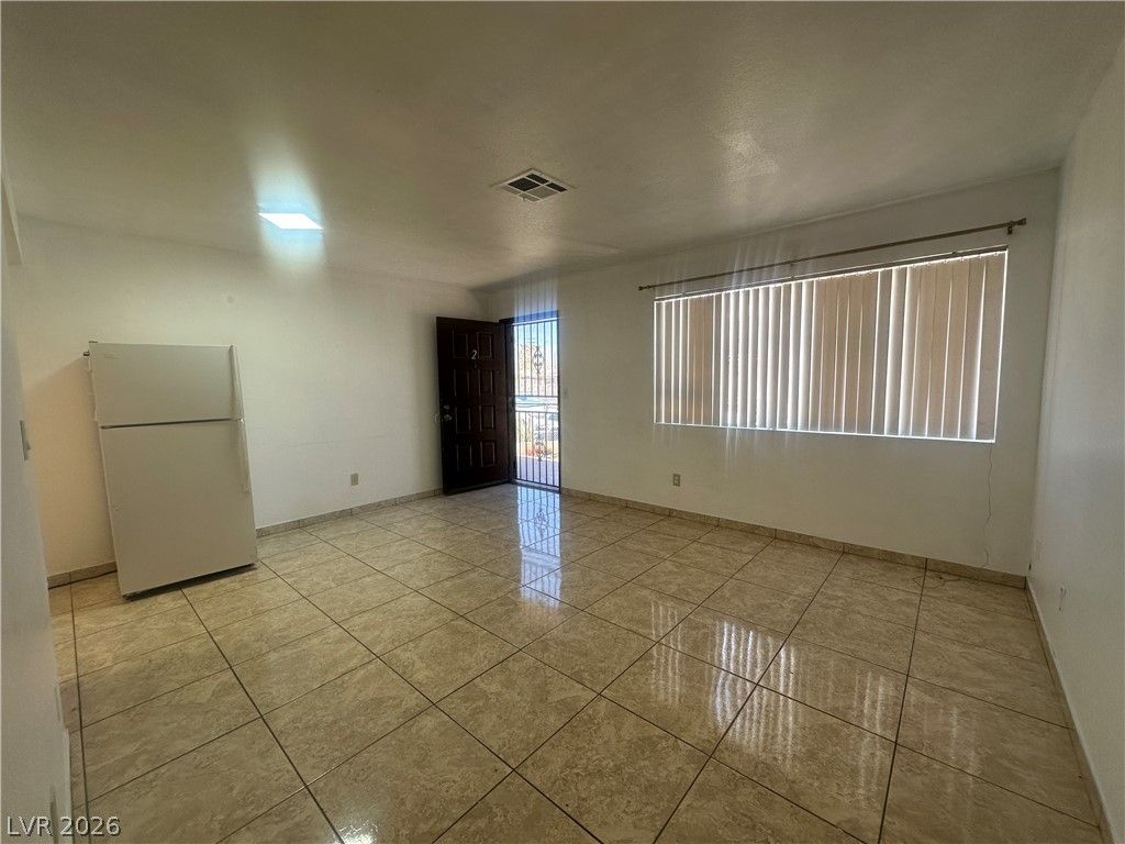 4707 Cessna Avenue 2 — photo 4 of 9