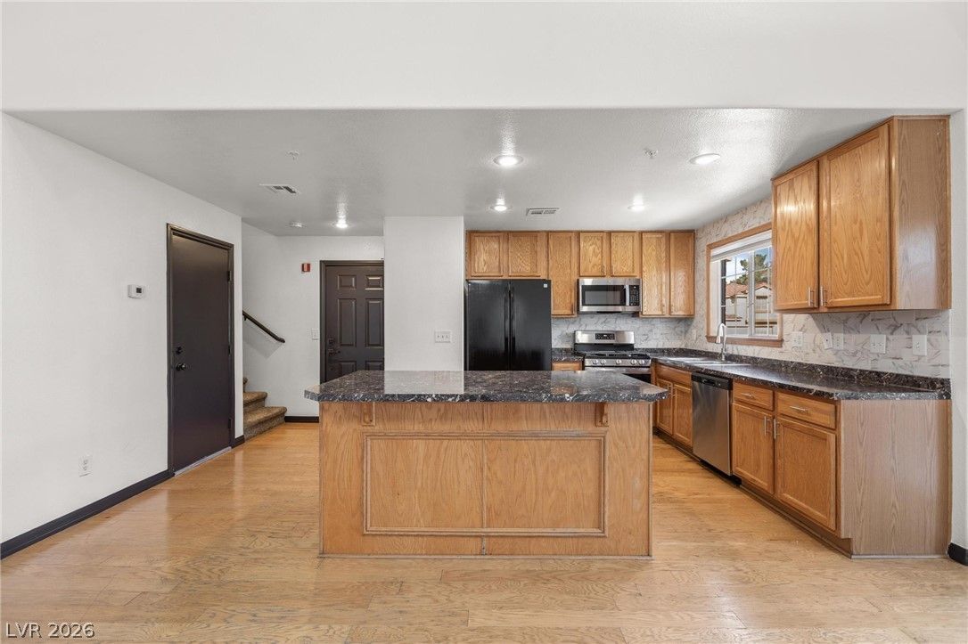 3023 Ocean City Court — photo 4