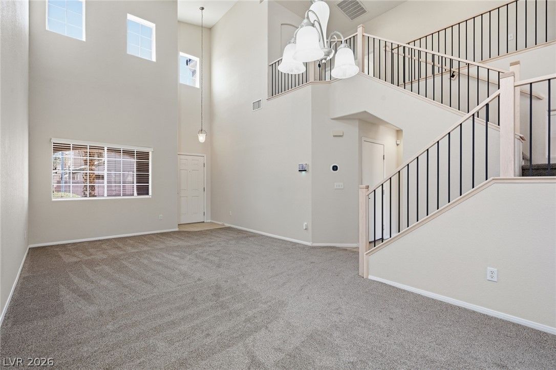 448 Paris Pearl Avenue — photo 4