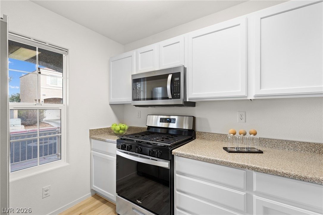 10387 Beautiful Fruit Street — photo 1