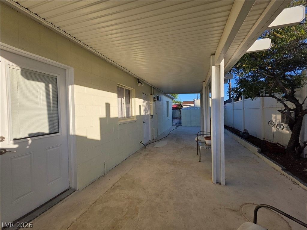 4219 Fulton Place — photo 3 of 62
