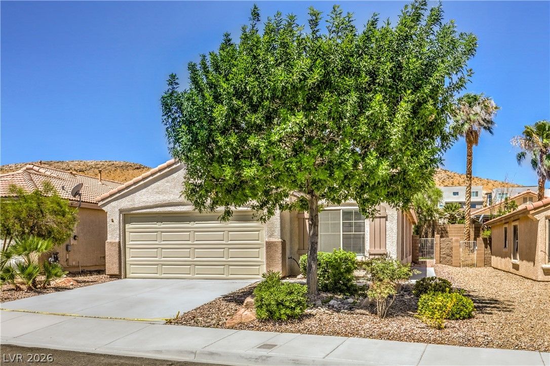 11079 Cusumano Court — photo 3 of 38