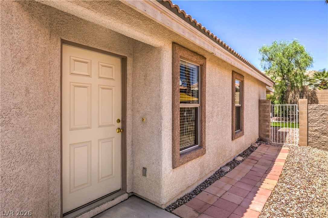 11079 Cusumano Court — photo 5 of 38