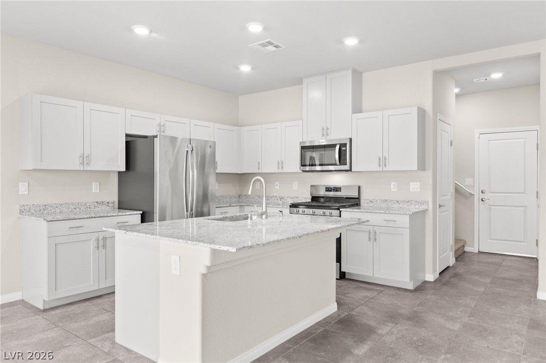3763 Ramura Avenue — photo 1