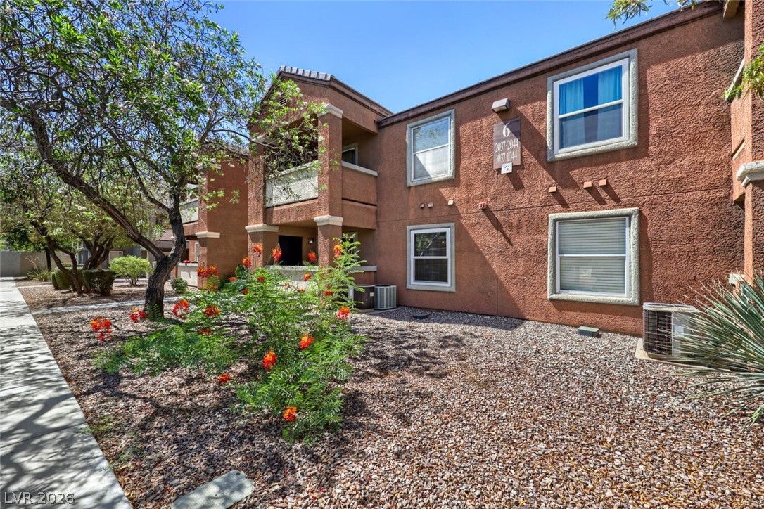 555 East Silverado Ranch Boulevard 1038 — photo 3