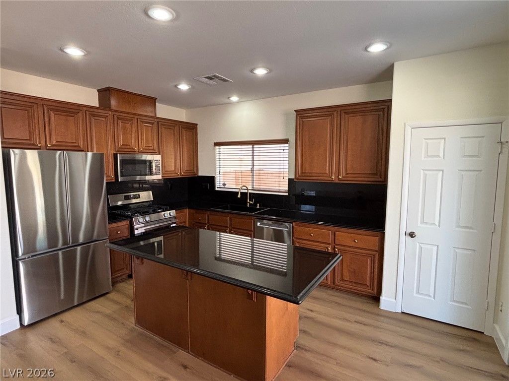 4900 Naff Ridge Drive — photo 4