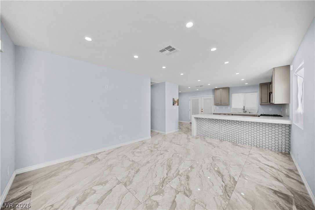 3609 Park Oliver Drive — photo 3