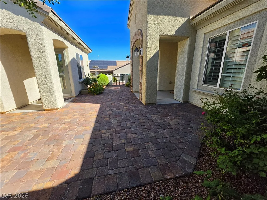 2312 Perrysburg Drive — photo 4
