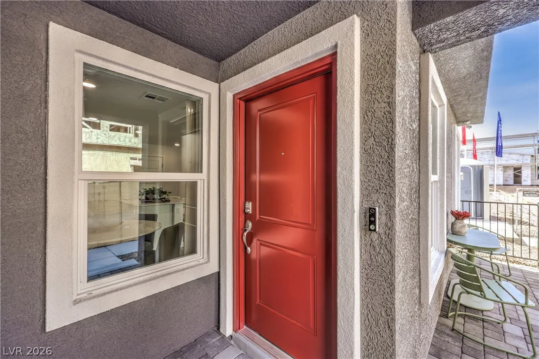 9869 Maple Pass Avenue — photo 4 of 31