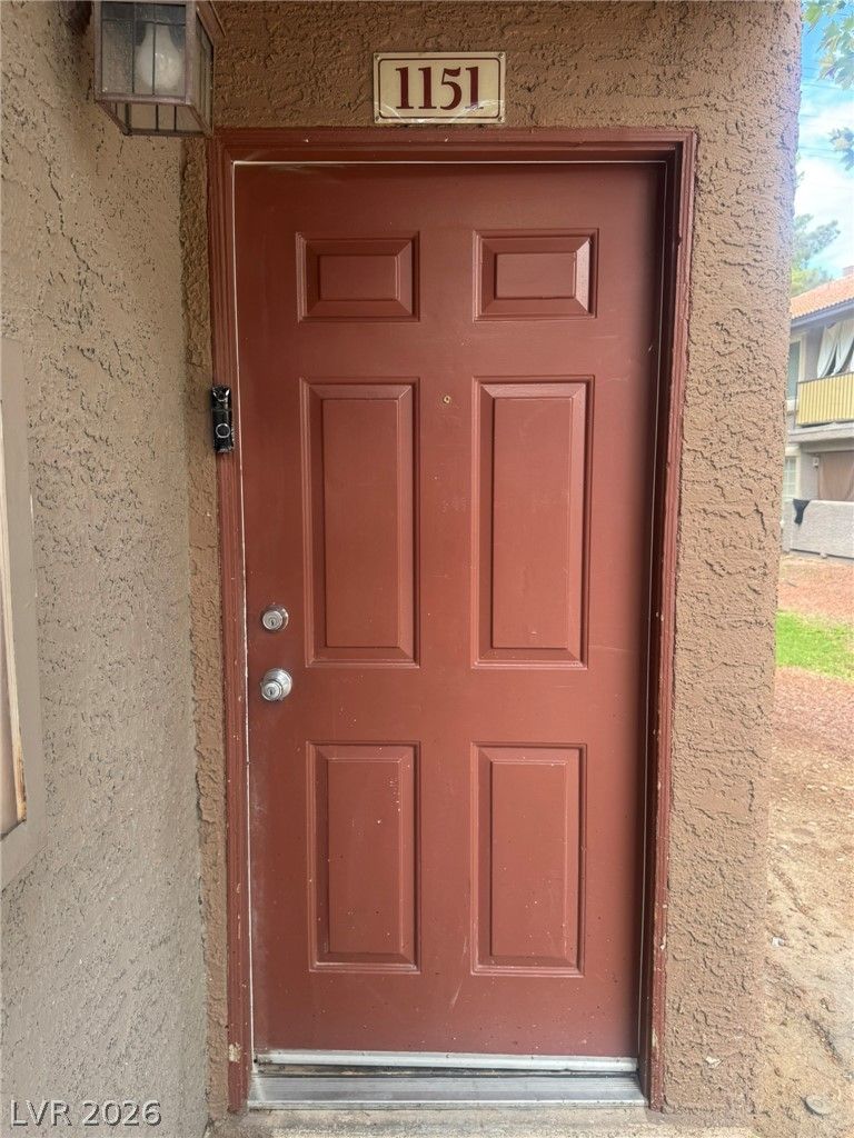 2750 South Durango Drive 1151 — photo 2 of 18