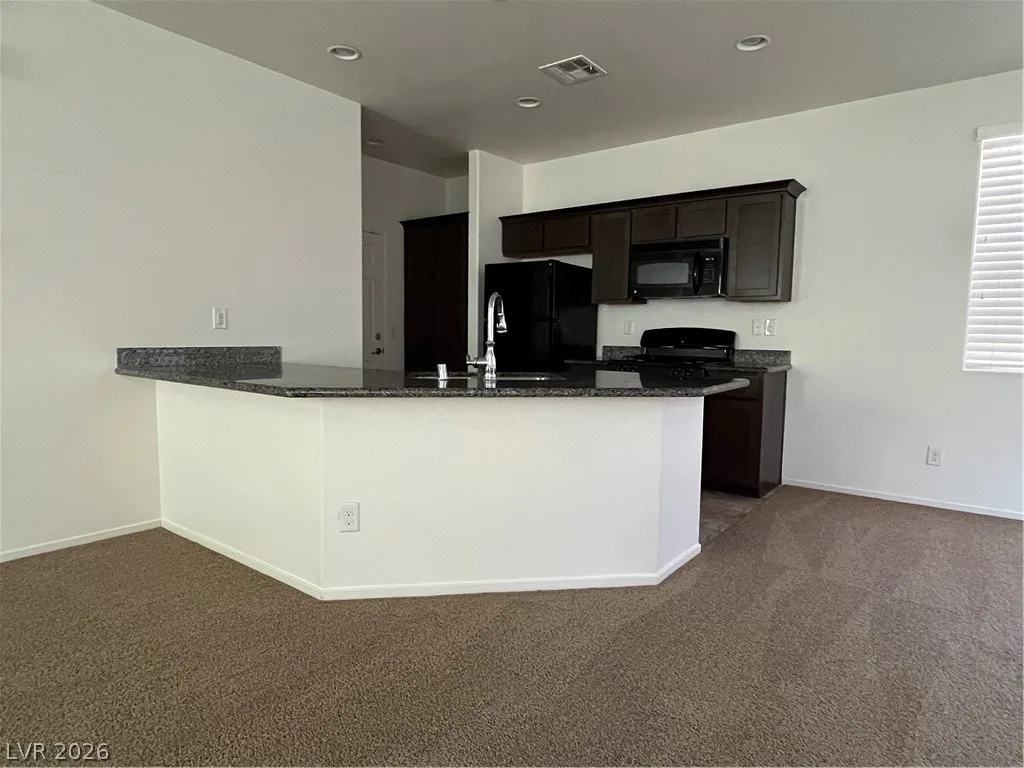 6202 Yankee Spring Street — photo 4