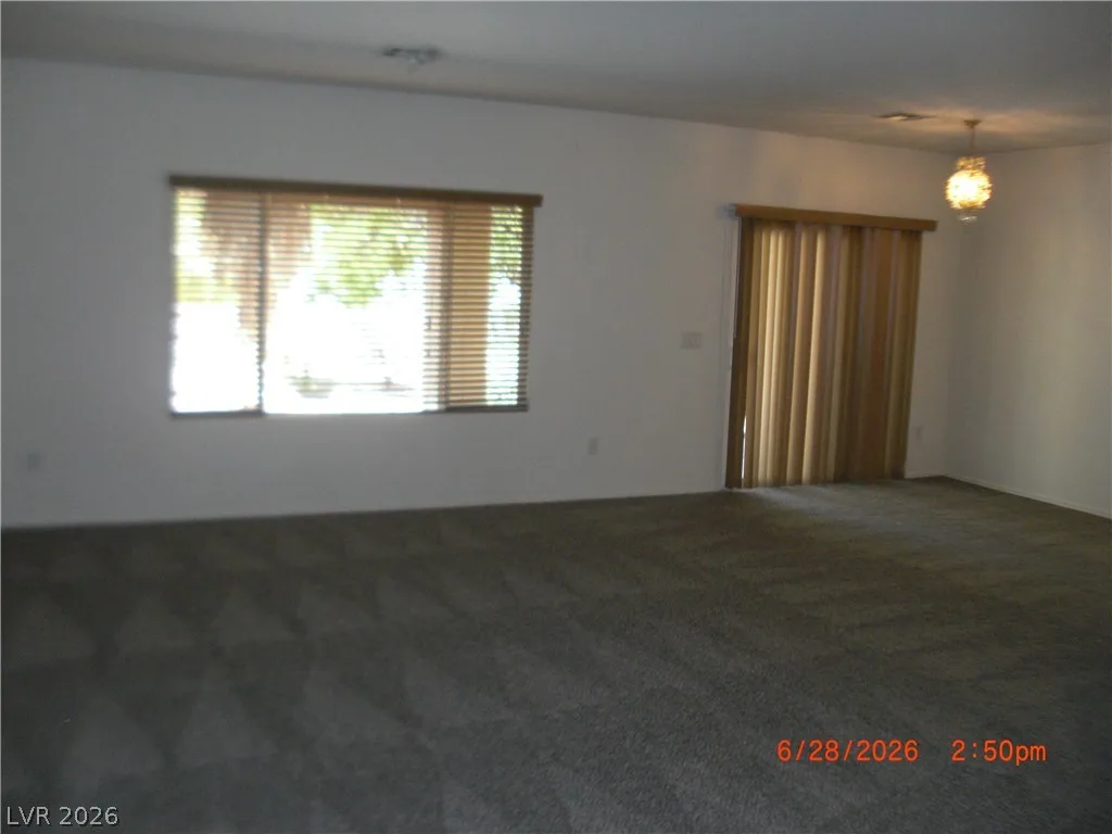 2160 Burris Hill Drive — photo 3