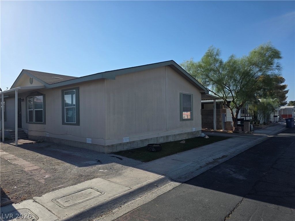 3560 Estes Park Drive — photo 2