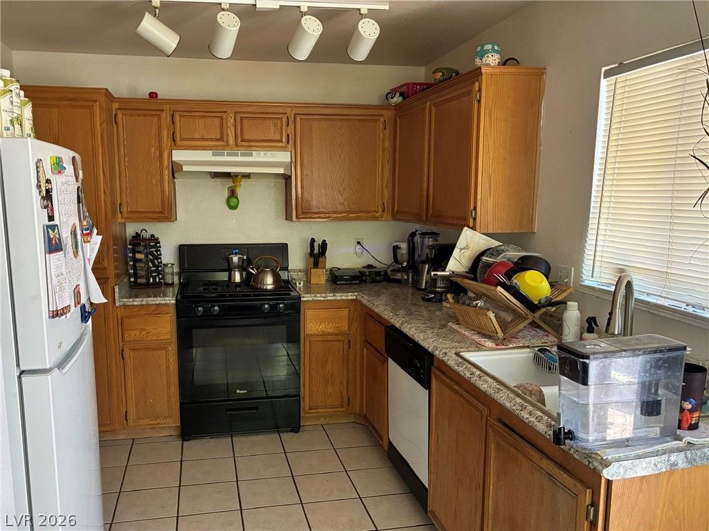 4222 UNION HILL Court — photo 3 of 12