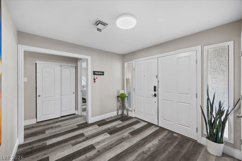 4429 Marlena Circle — photo 4 of 29