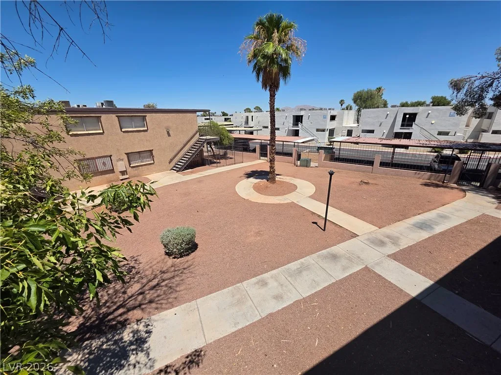 615 South Royal Crest Circle 10 — photo 3