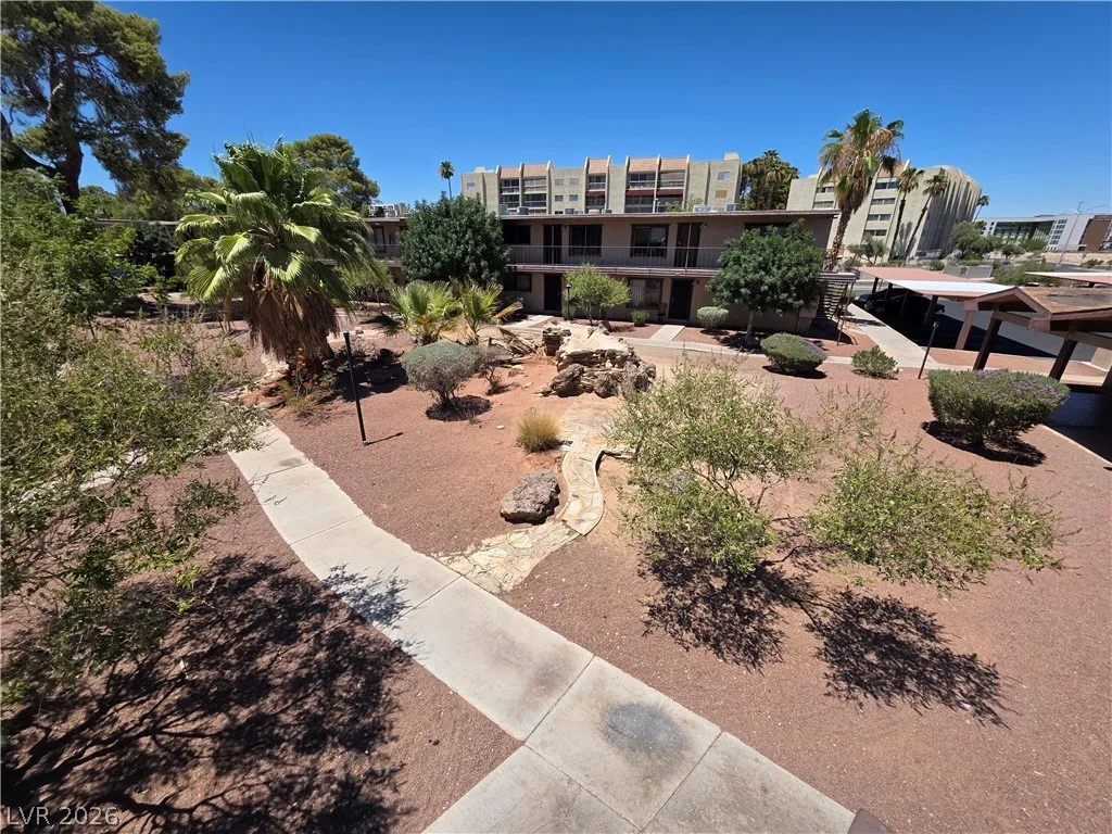 615 South Royal Crest Circle 10 — photo 5