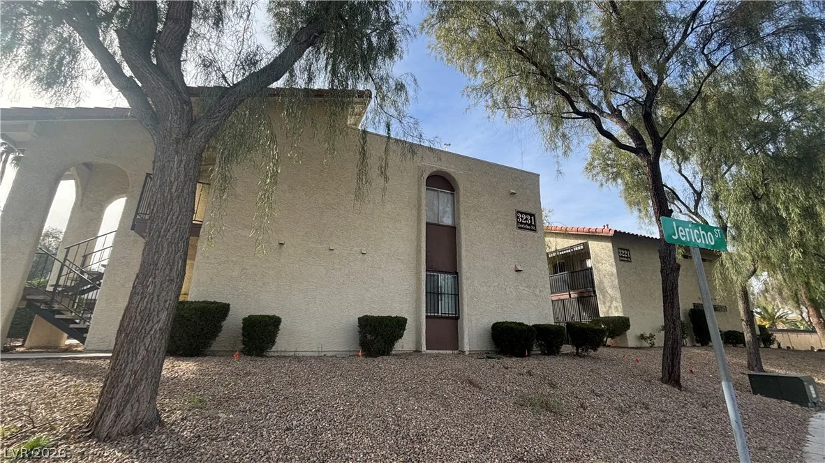3231 Jericho Street A — photo 2