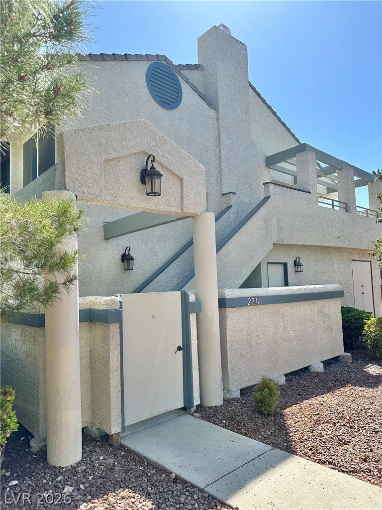 2716 LODESTONE Drive — photo 4
