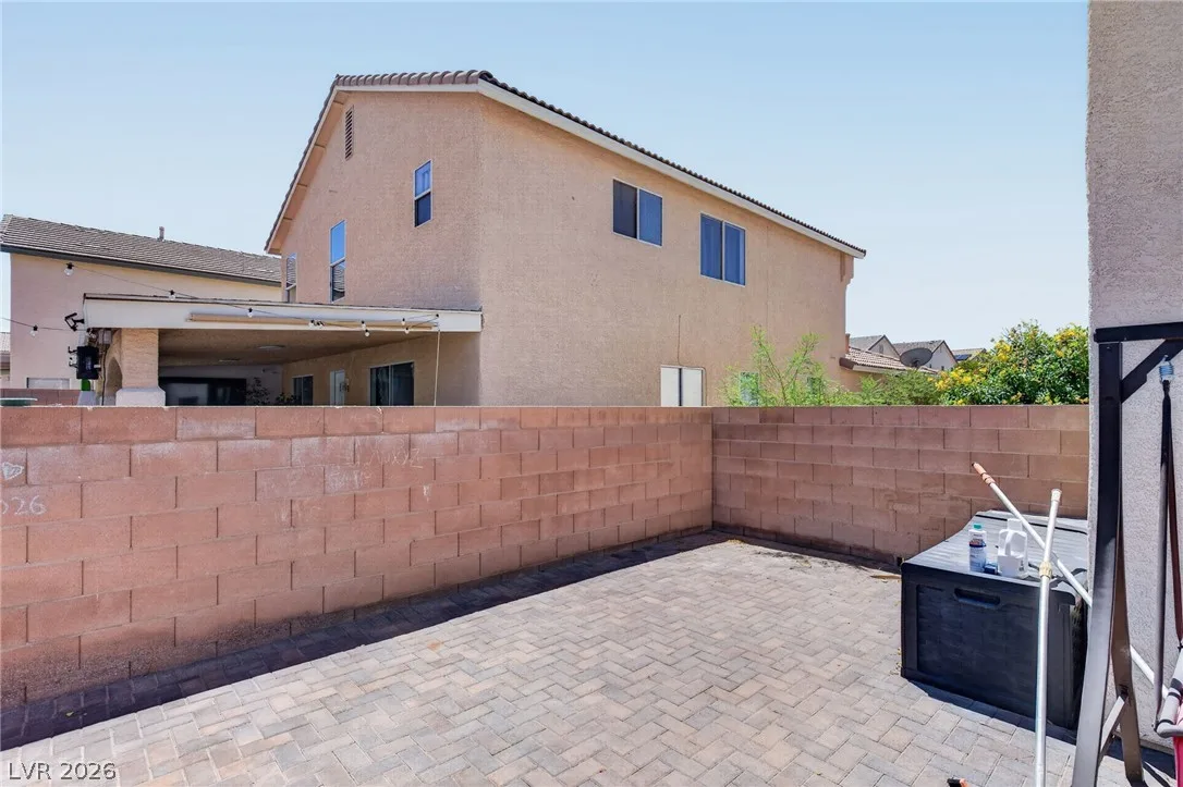 Photo 35