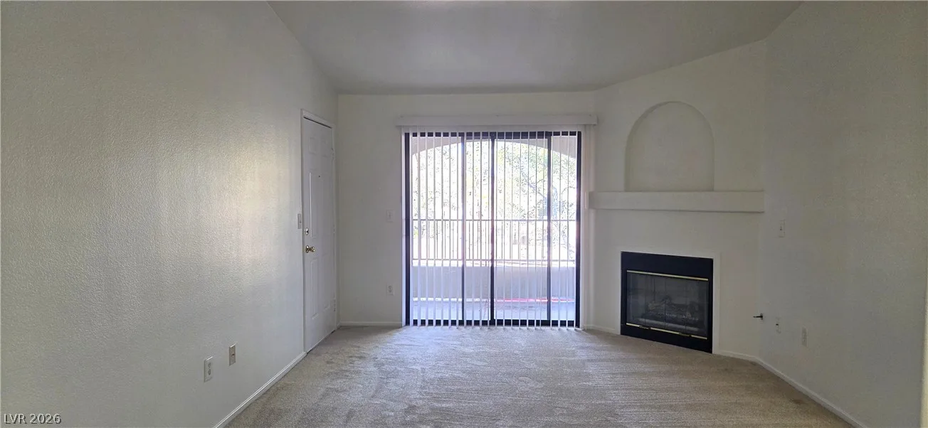 950 SEVEN HILLS Drive 523 — photo 4