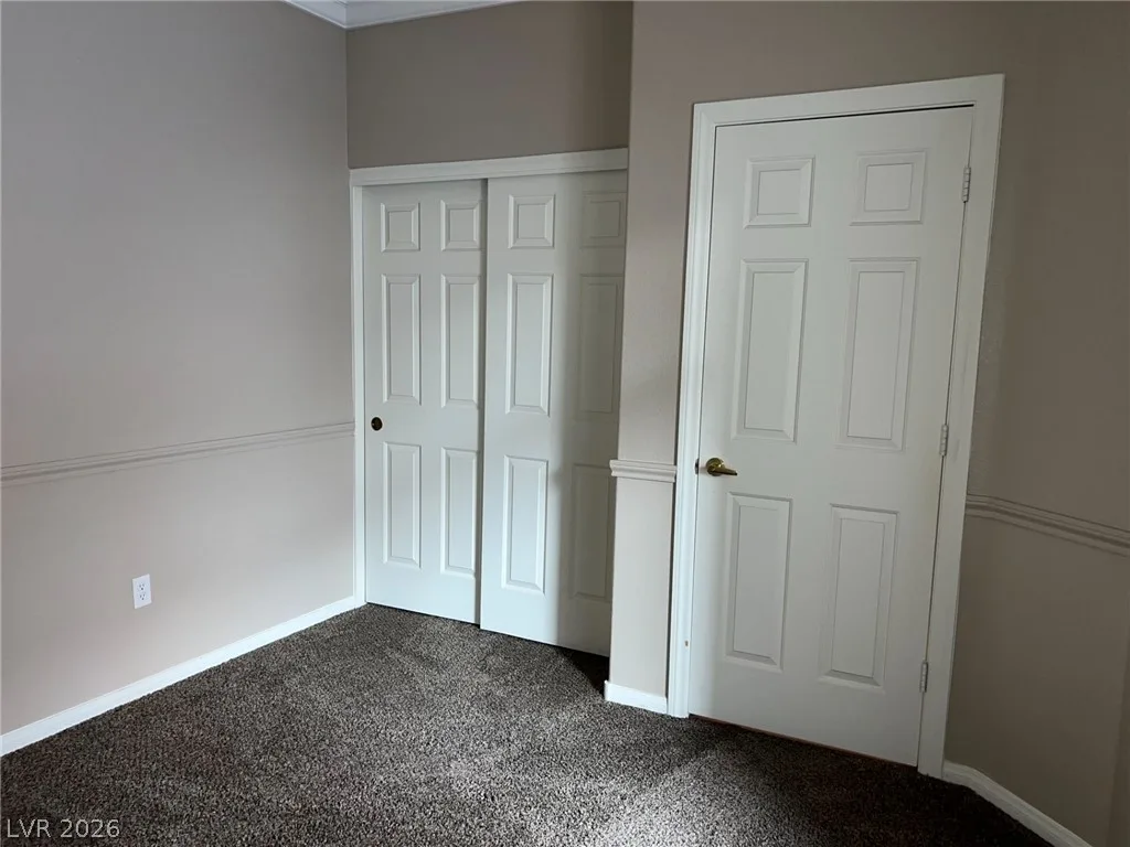 7450 South Eastern Avenue 1018 — photo 5 of 41