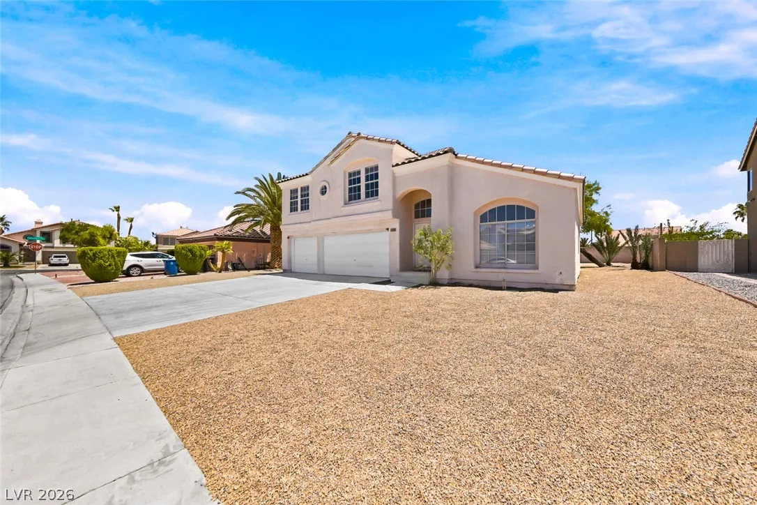 757 Canyon Crest Drive — photo 3