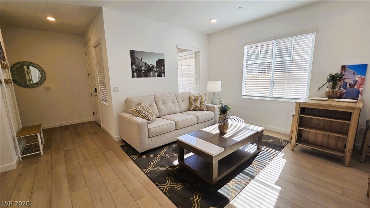 509 Arthur Pointe Street 0 — photo 4