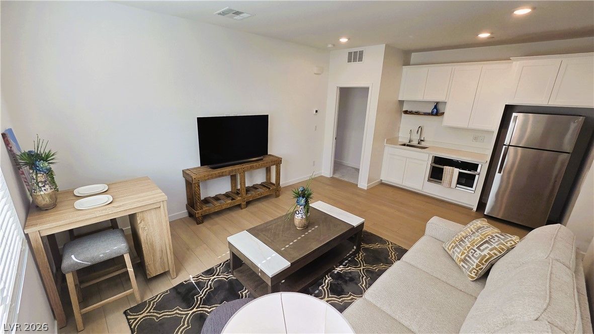 509 Arthur Pointe Street 0 — photo 5