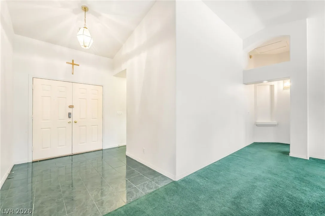 7628 Poppy Meadow Street — photo 3