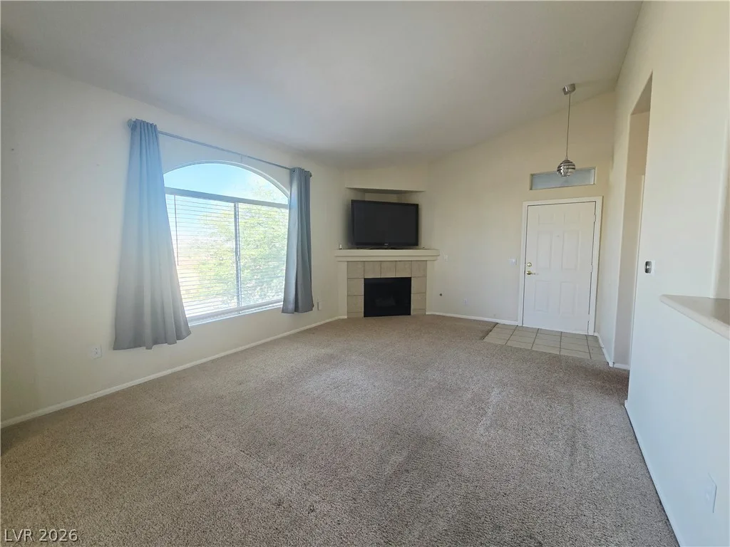 700 West Carnegie Street 222 — photo 2