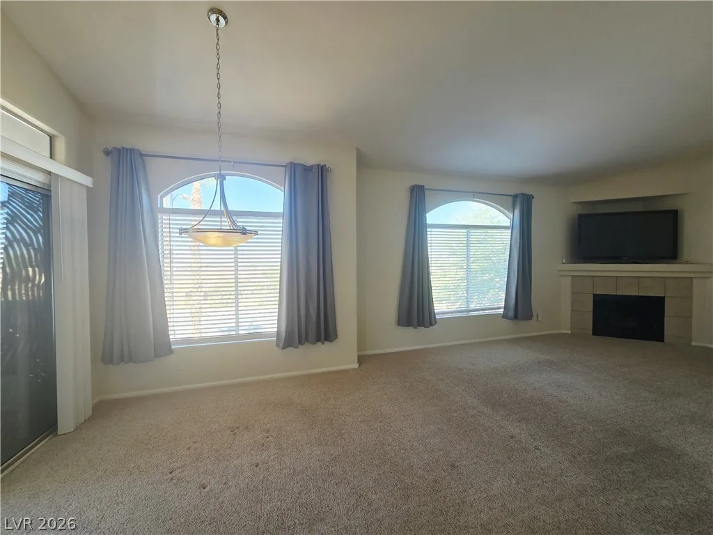 700 West Carnegie Street 222 — photo 4