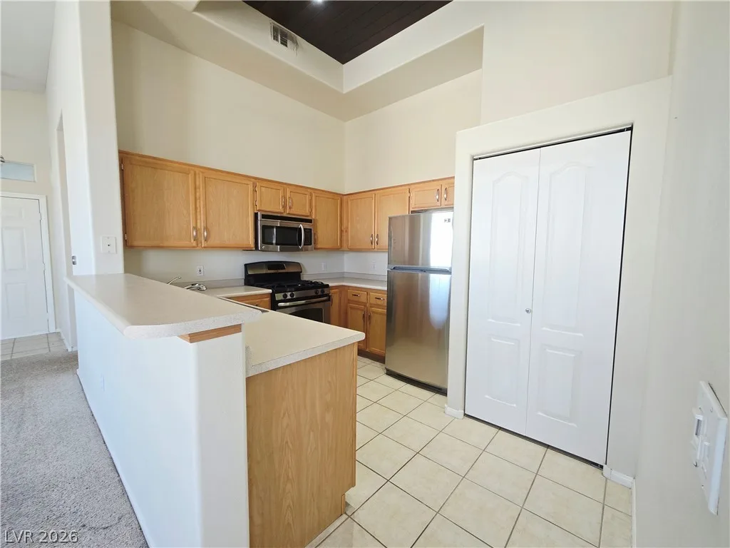 700 West Carnegie Street 222 — photo 5
