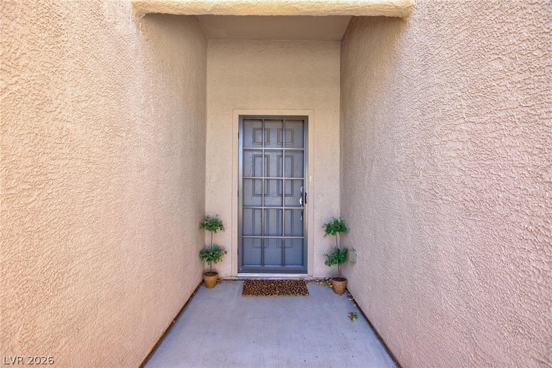 2568 Solera Sky Drive — photo 4