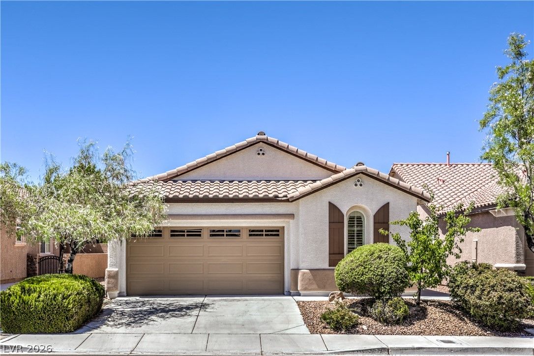 1061 Ambrosia Drive — photo 4