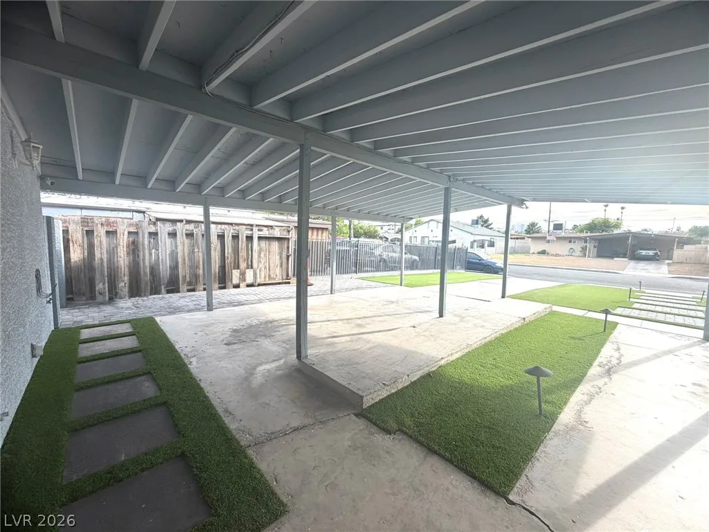 700 North 22nd Street — photo 4