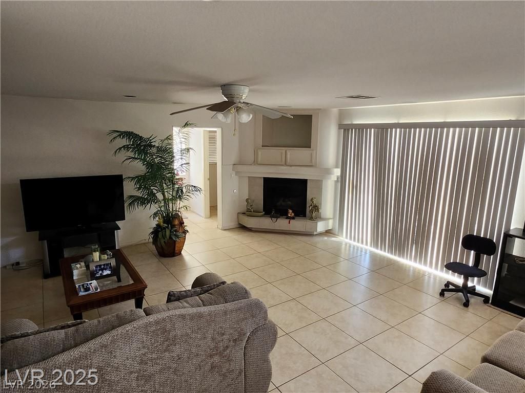 10968 Geyser Peak Street — photo 3 of 10