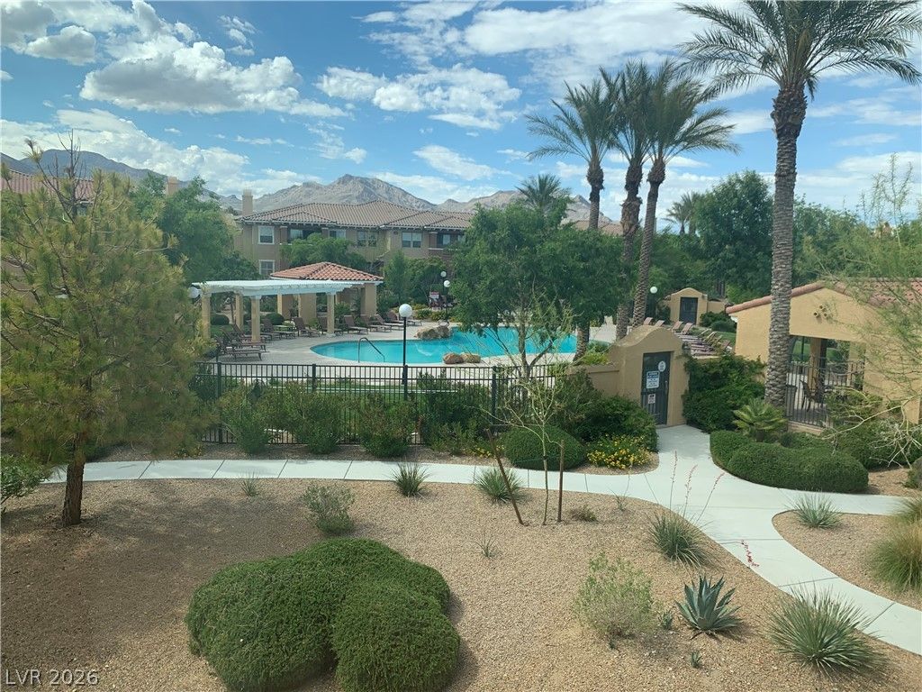 11830 Portina Drive 2031 — photo 2 of 19