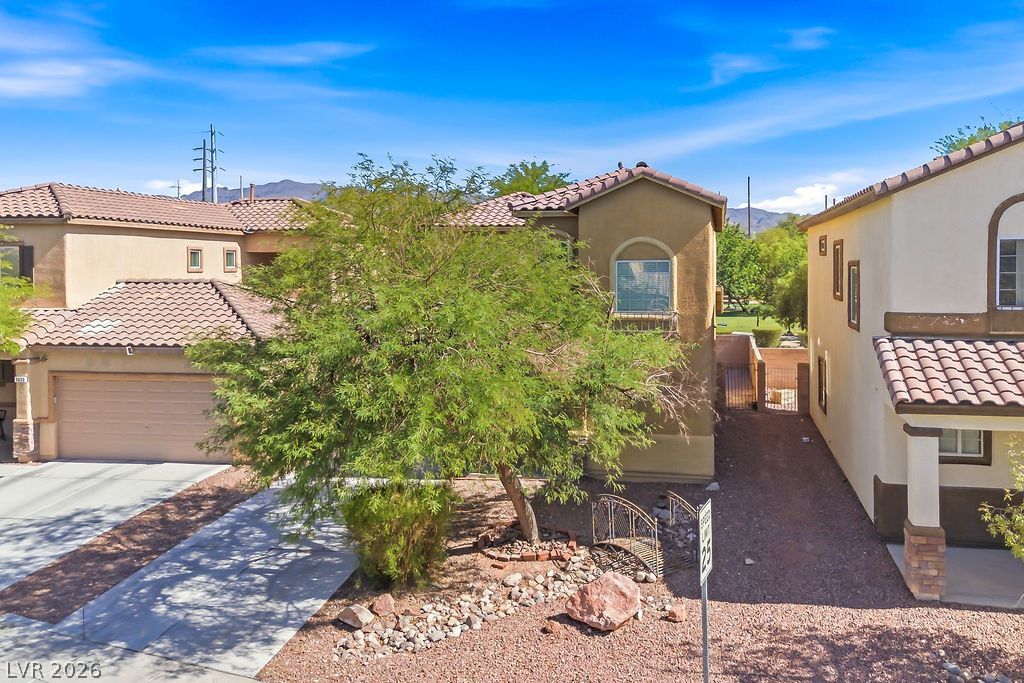 3632 Carisbrook Drive — photo 2