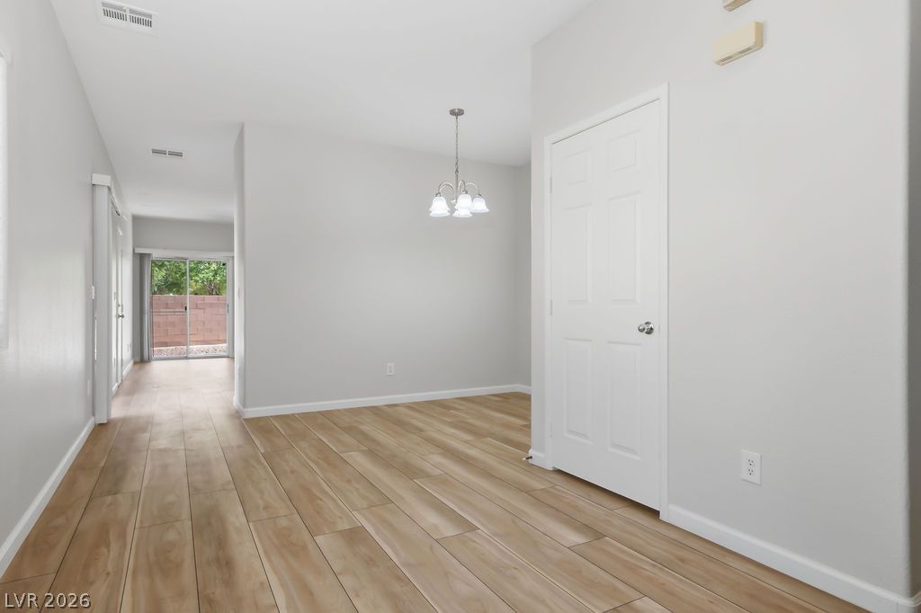 3632 Carisbrook Drive — photo 5