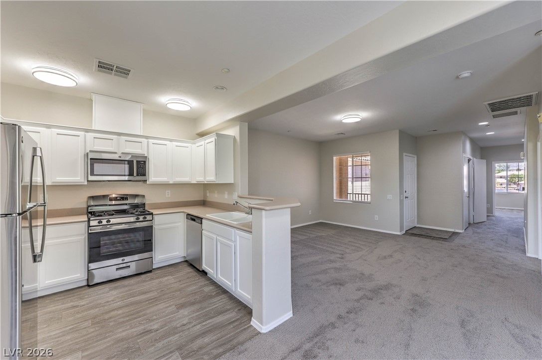 4655 Centisimo Drive 202 — photo 4