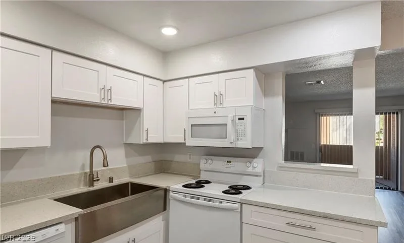 3151 Soaring Gulls Drive 1022 — photo 4