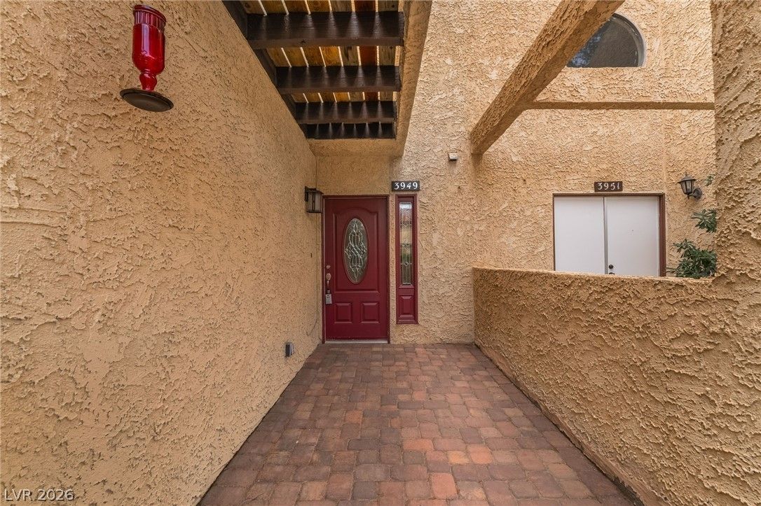 3949 South Torrey Pines Drive — photo 3