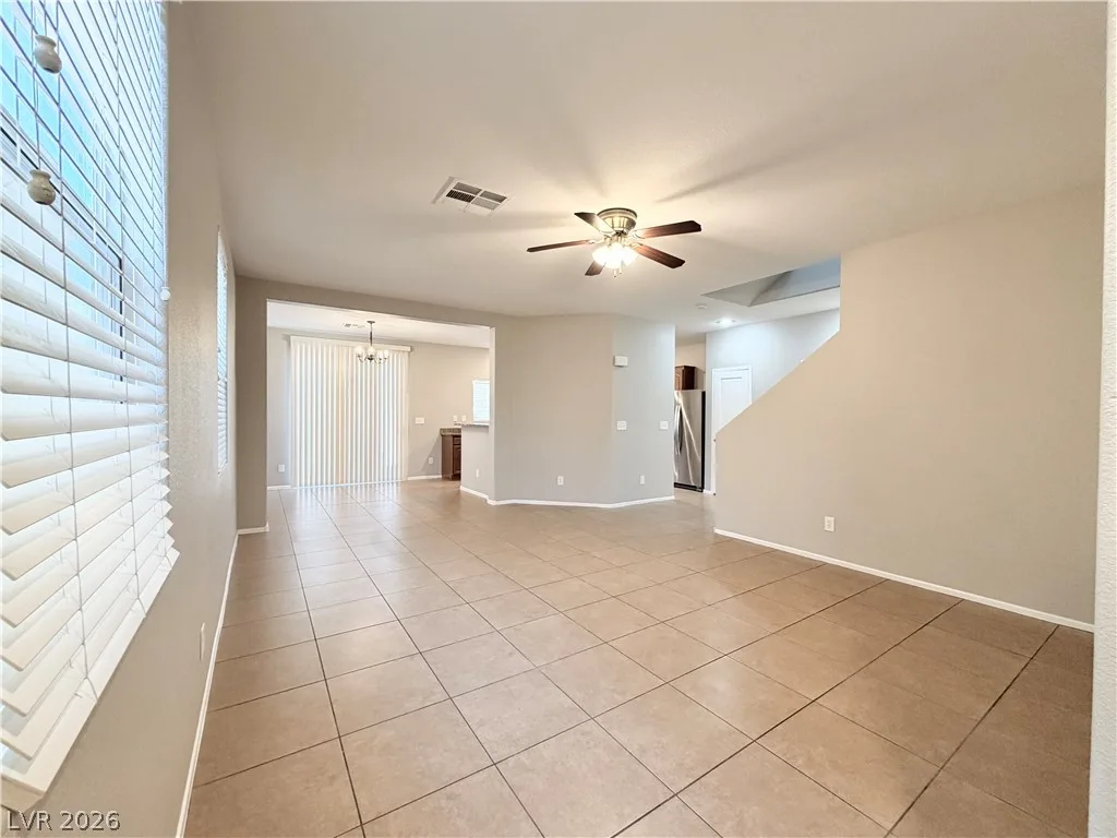 422 Redruth Drive — photo 3