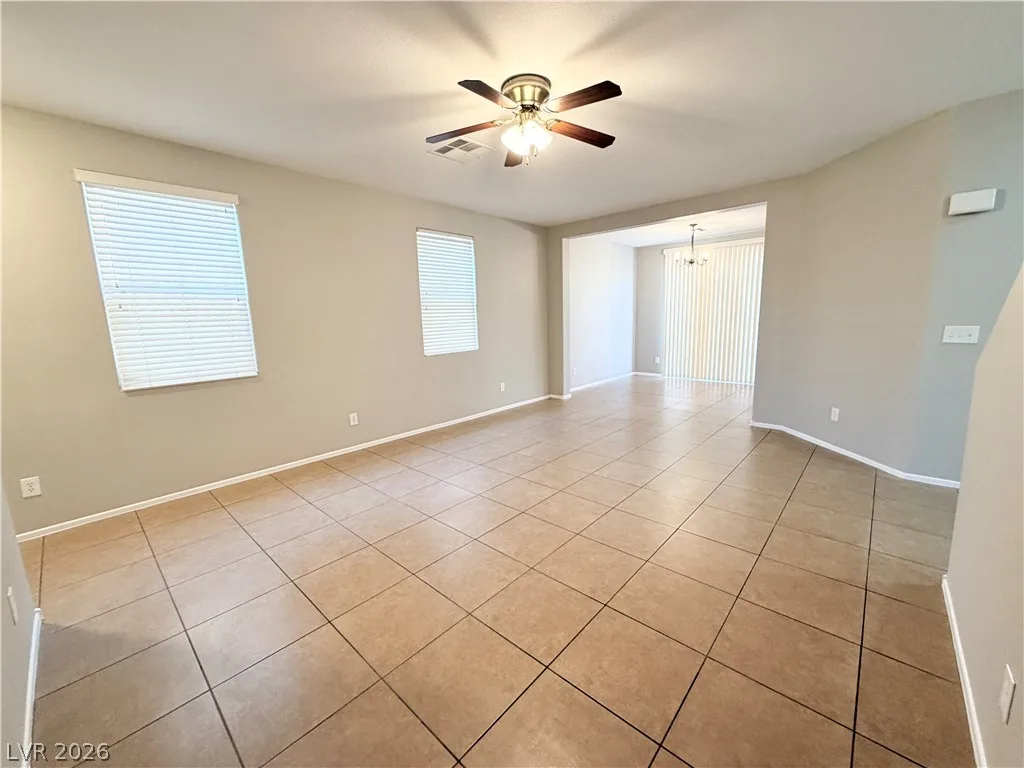422 Redruth Drive — photo 5