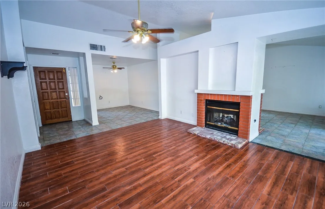 6762 Shelter Lane — photo 3