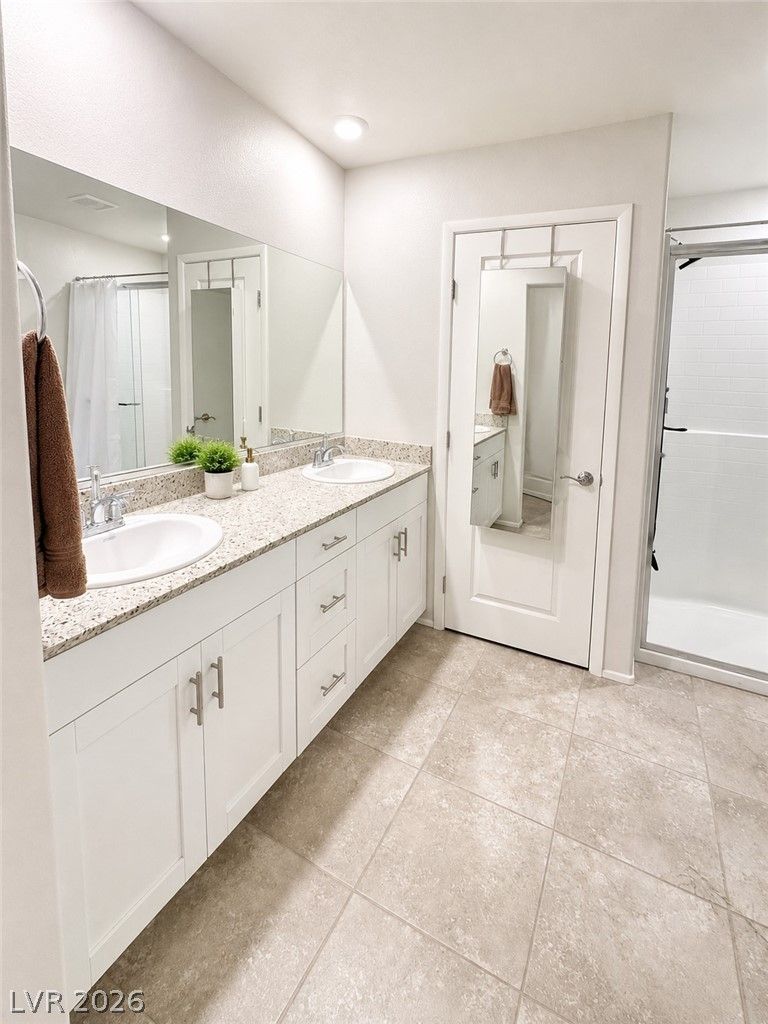3744 Ramura Avenue — photo 5 of 10