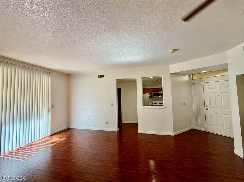 5155 TROPICANA Avenue 1045 — photo 5 of 15