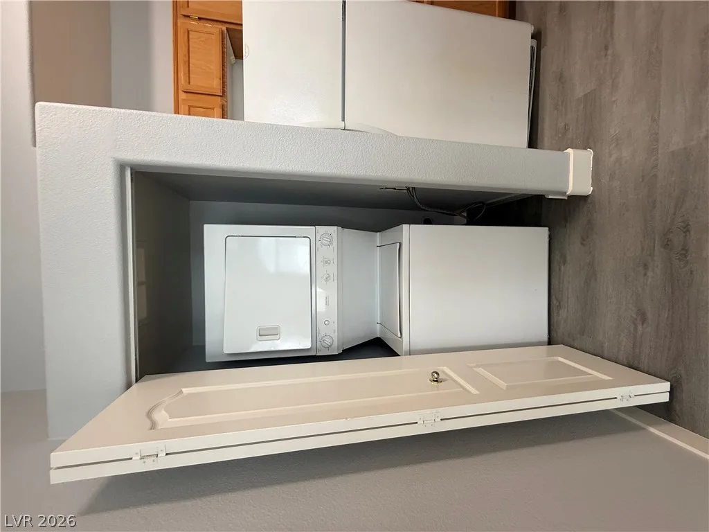 700 CARNEGIE Street 1711 — photo 5