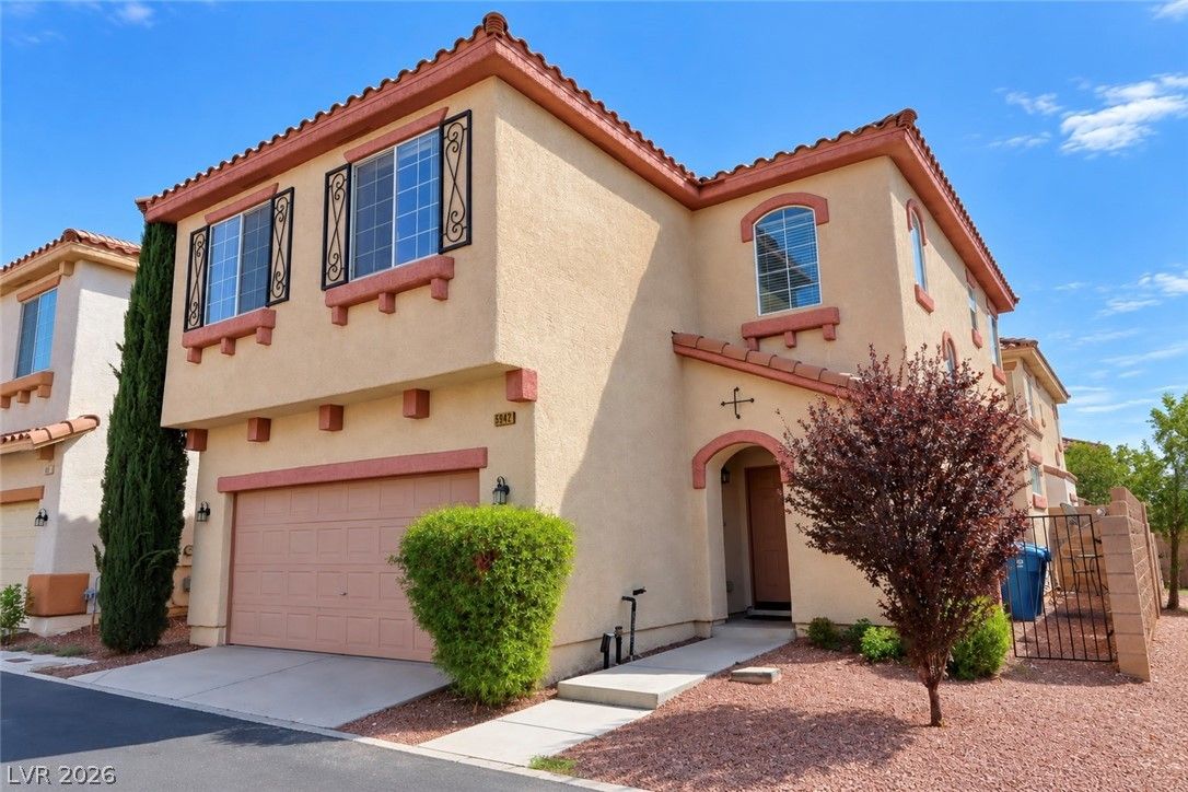 5942 Rampolla Drive — photo 2